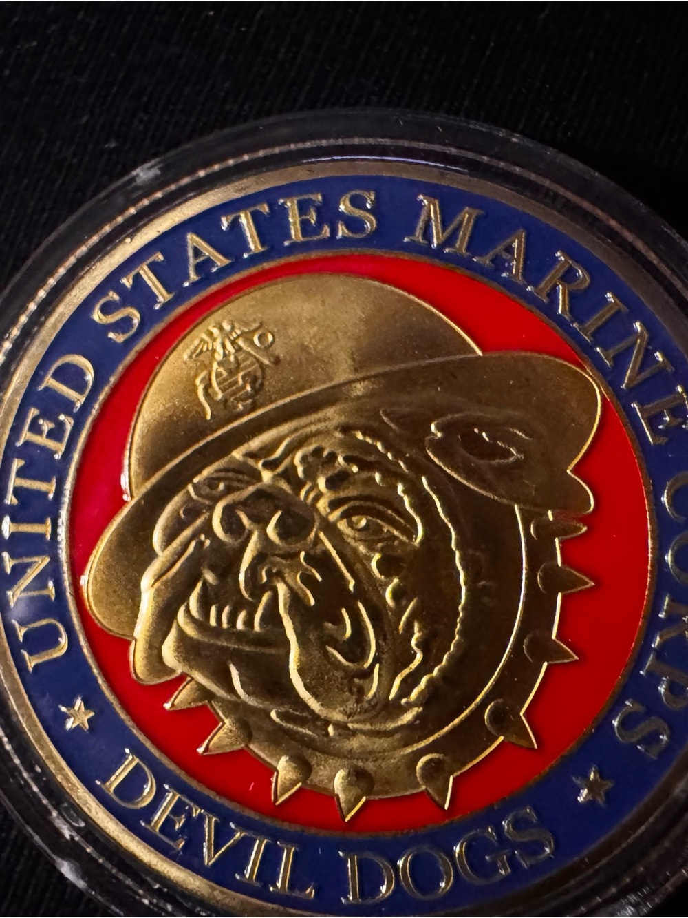 United States Marine Corps Semper Fidelis Coin - Red & Gold Emblem - Picture 3 of 7
